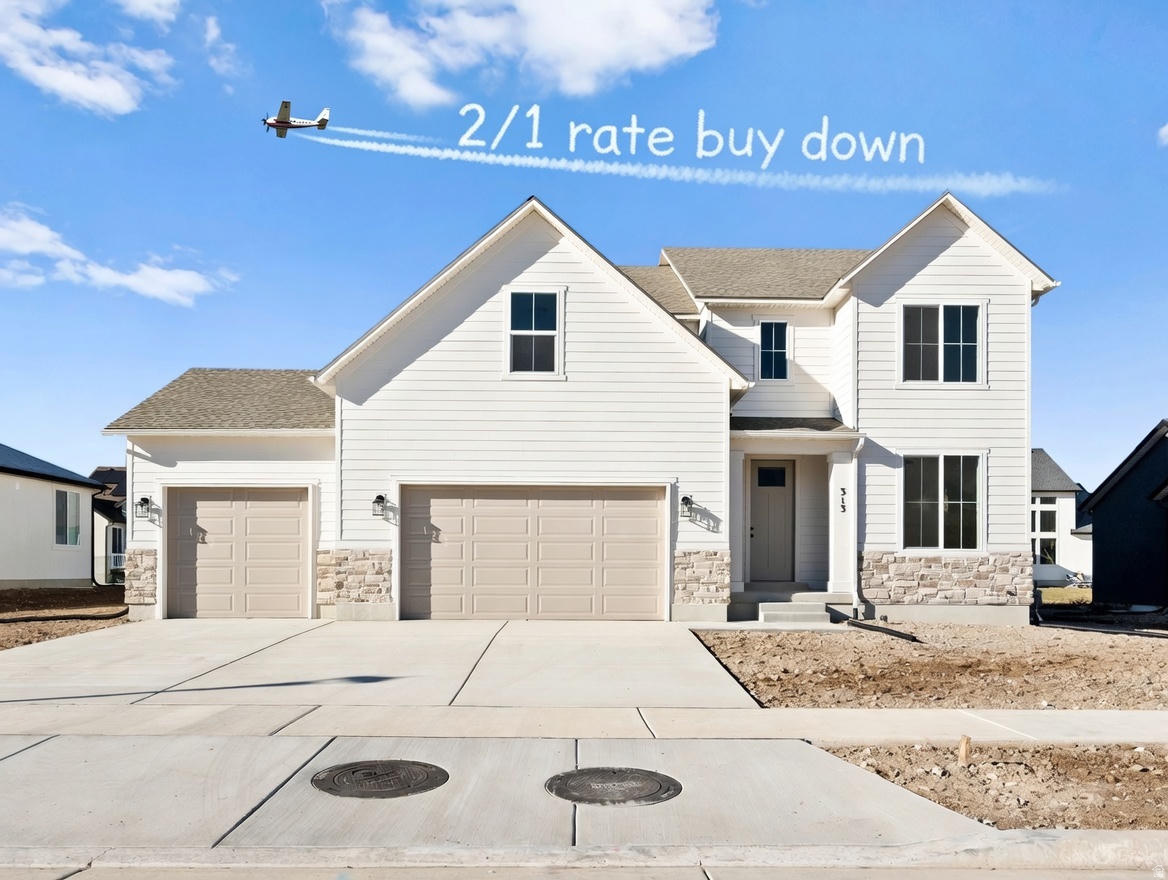 BROAD HOLLOW - Residential