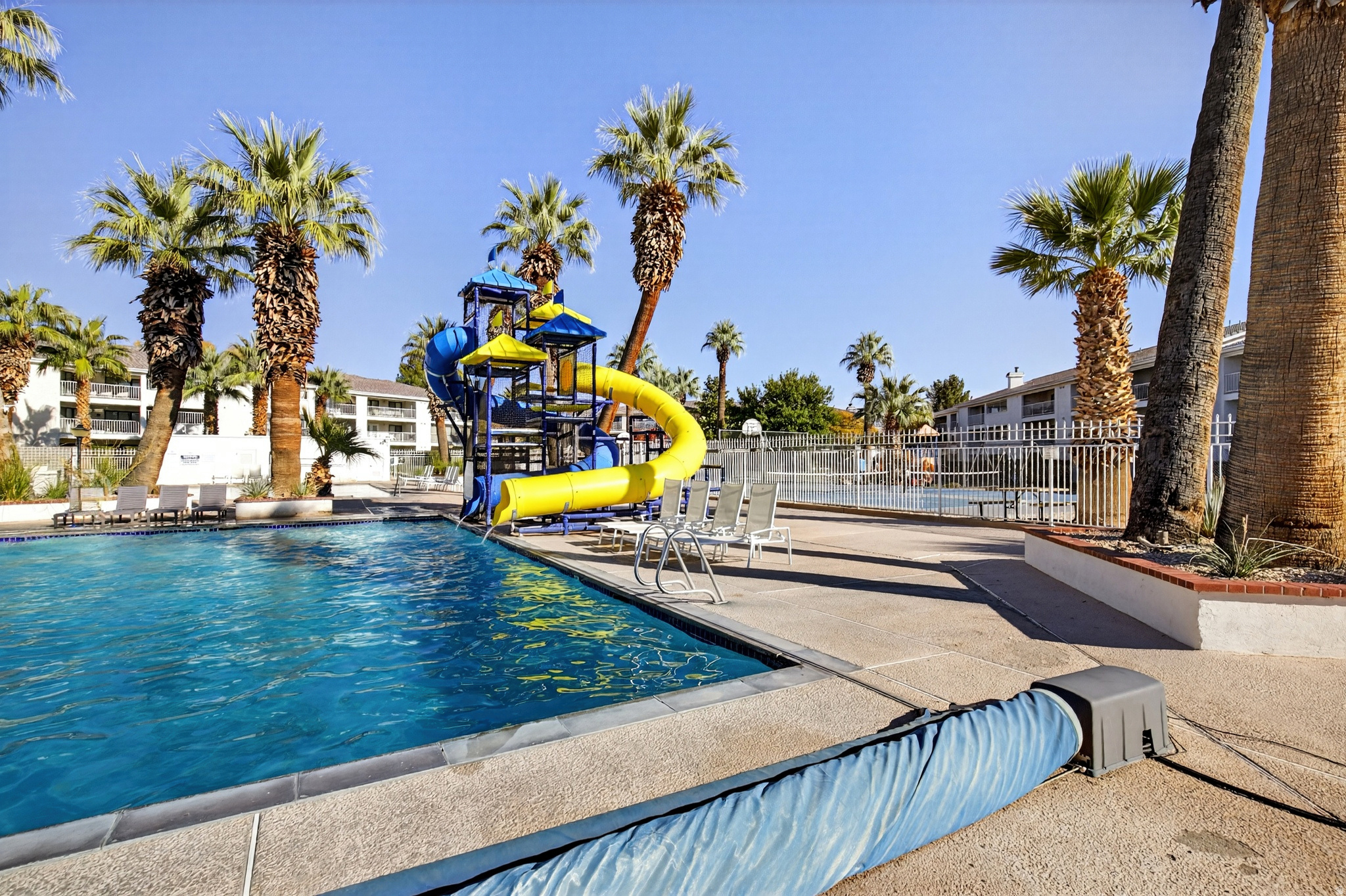 LAS PALMAS RESORT CONDO 1A - Residential