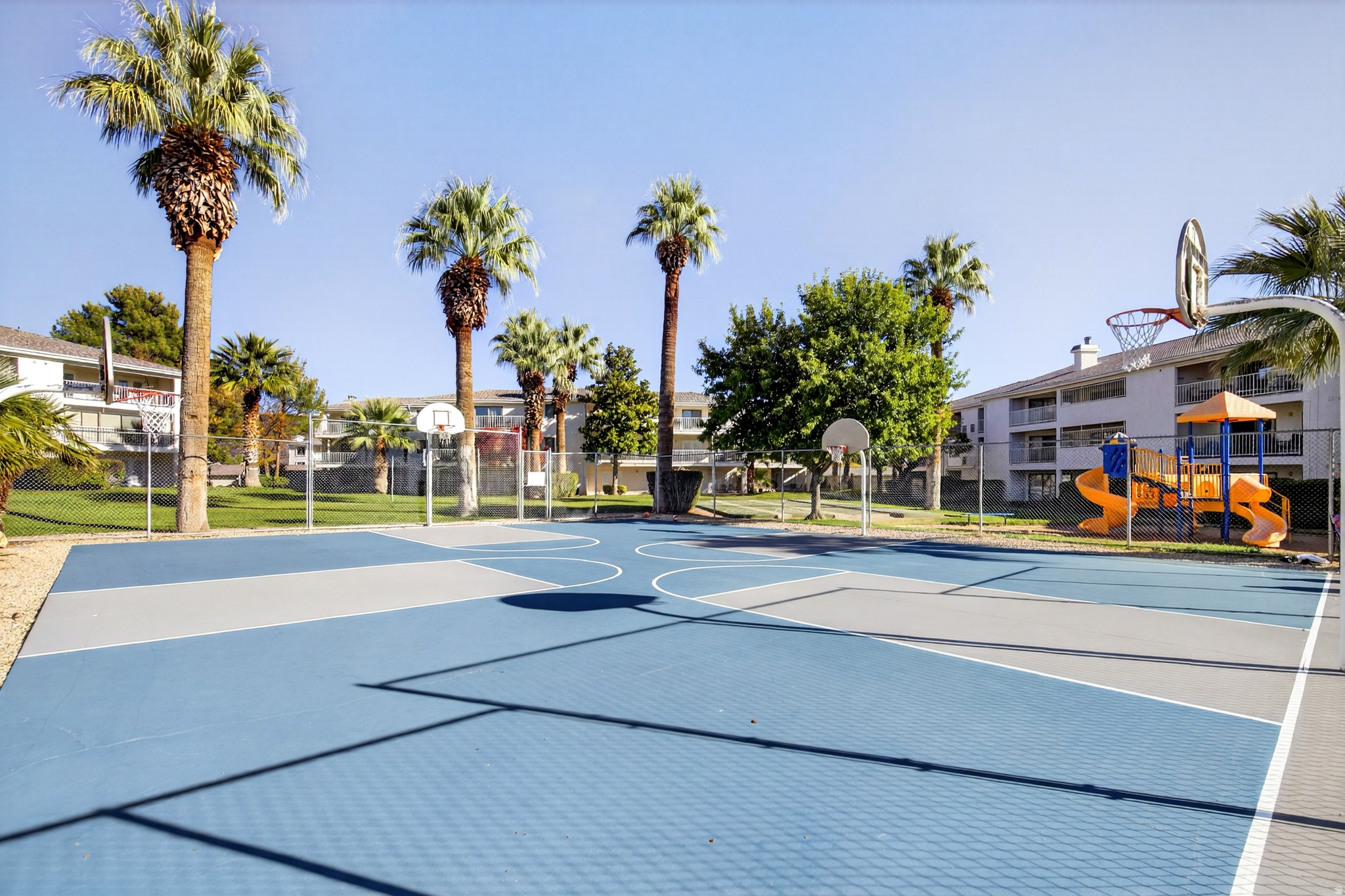 LAS PALMAS RESORT CONDO 1A - Residential