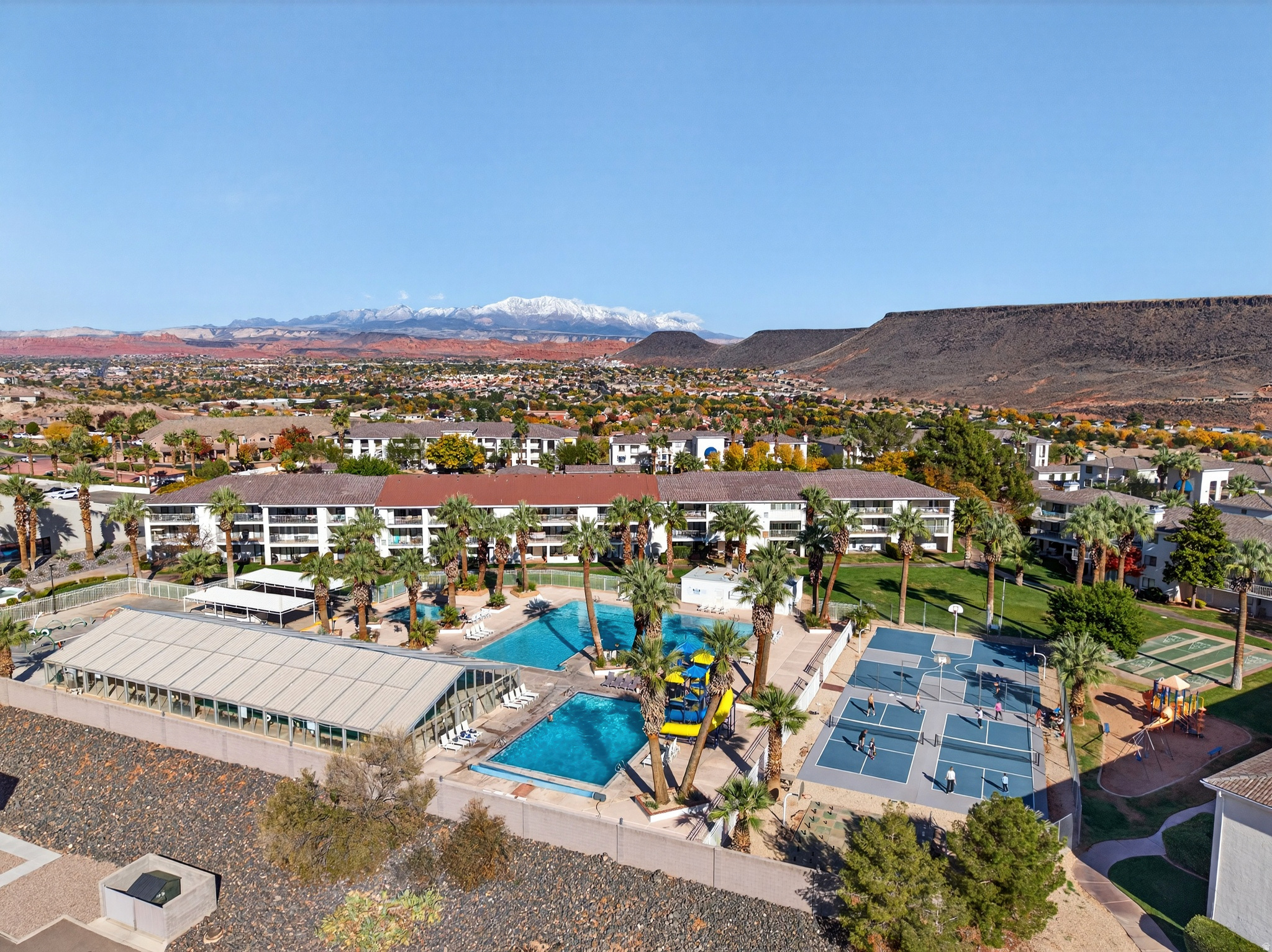 LAS PALMAS RESORT CONDO 1A - Residential