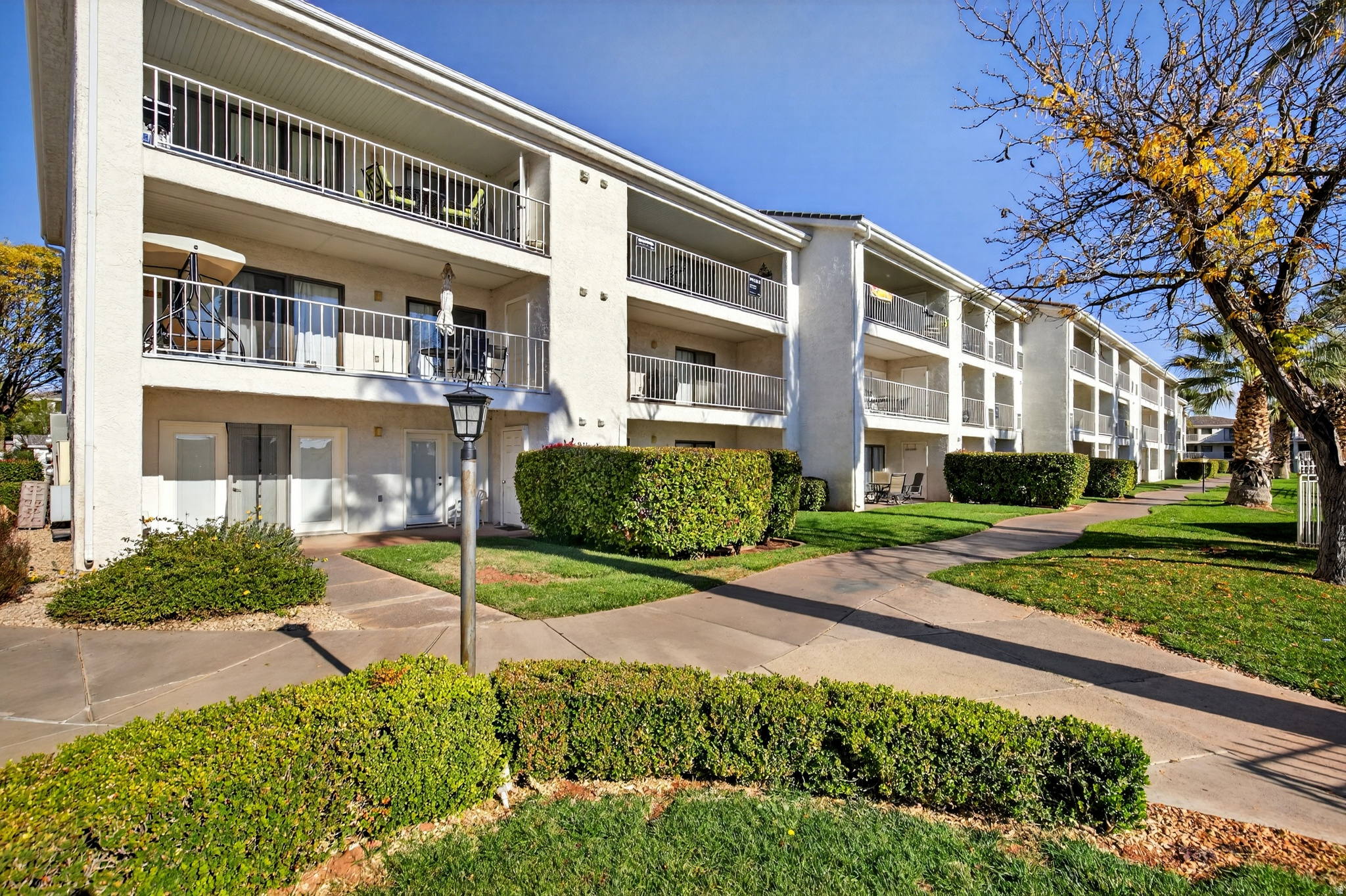 LAS PALMAS RESORT CONDO 1A - Residential