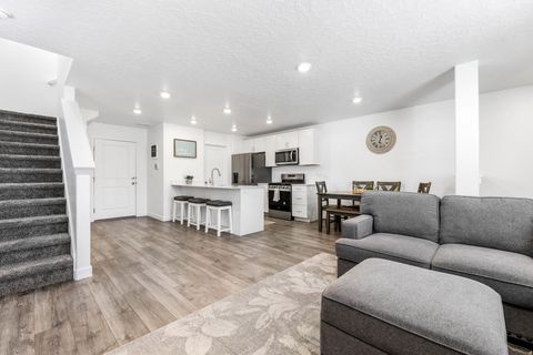 Tiny photo for 920 N CANVASBACK DR, Lehi, UT 84048 (MLS # 2130410)