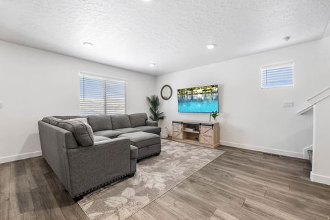 Tiny photo for 920 N CANVASBACK DR, Lehi, UT 84048 (MLS # 2130410)
