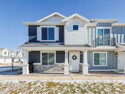 Photo of 920 N CANVASBACK DR, Lehi, UT 84048 (MLS # 2130410)