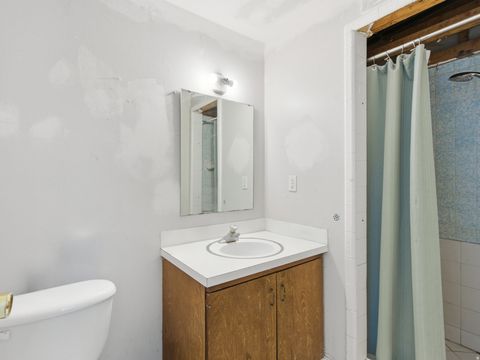 Tiny photo for 990 E CEDAR AVE N, Provo, UT 84604 (MLS # 2127058)