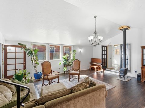 Tiny photo for 990 E CEDAR AVE N, Provo, UT 84604 (MLS # 2127058)