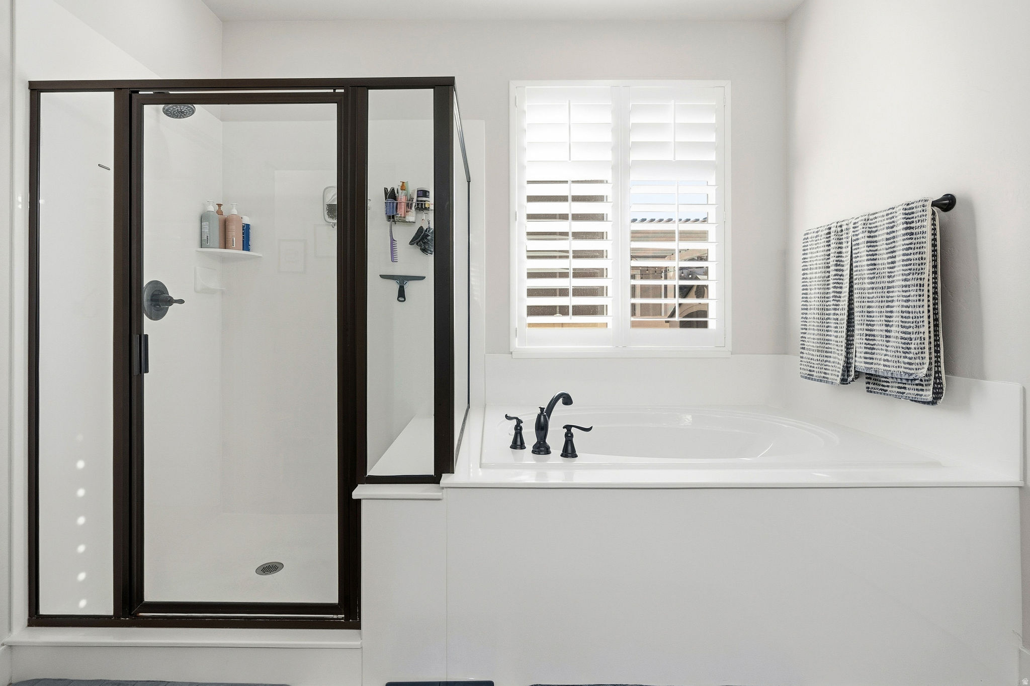 FOX HOLLOW - Residential