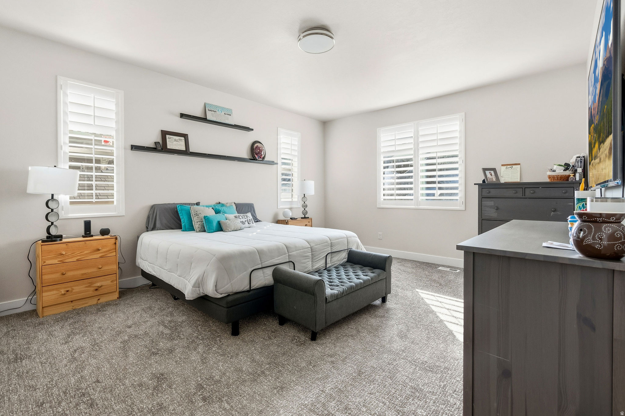 FOX HOLLOW - Residential