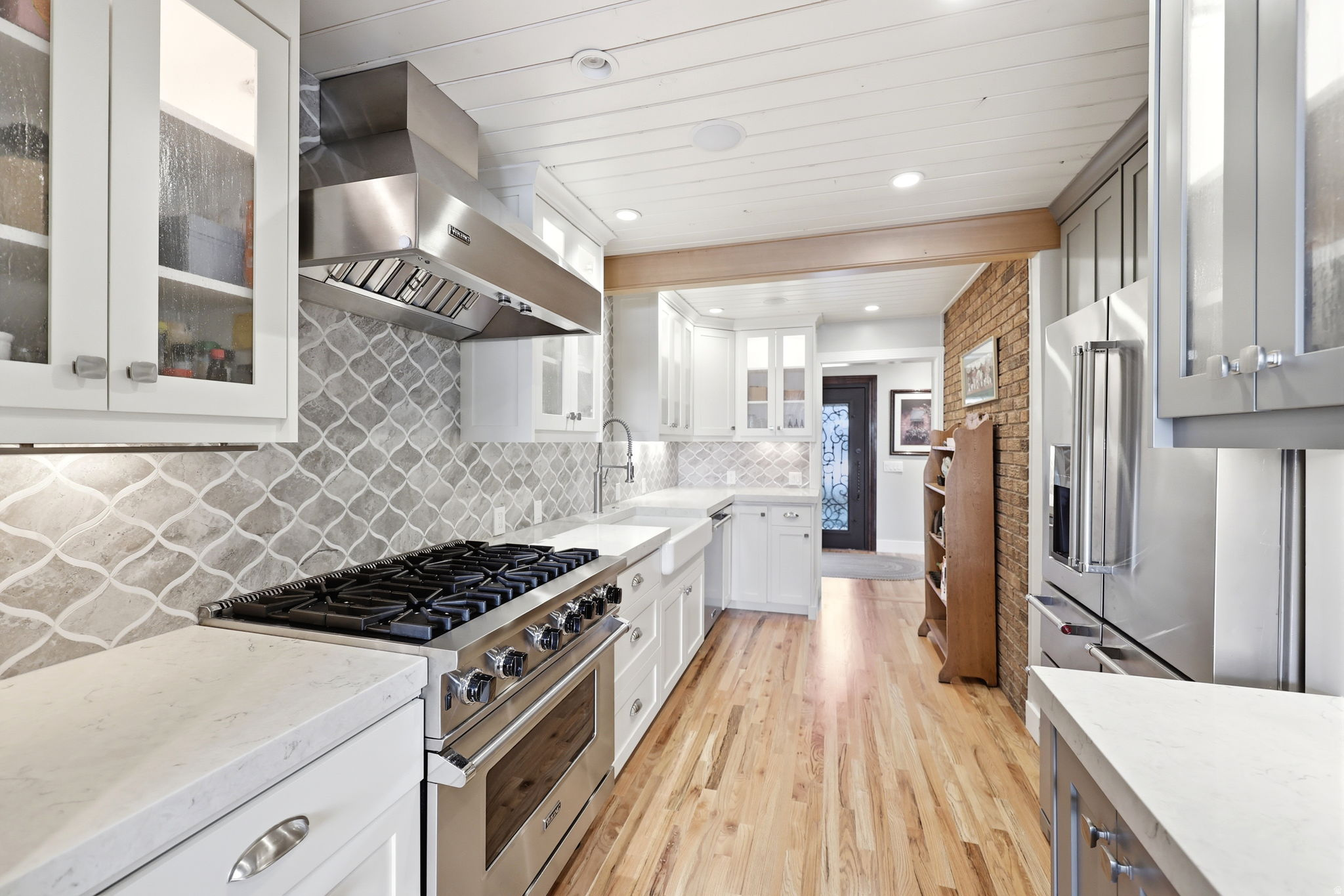 SOMERSET FARMS - Residential