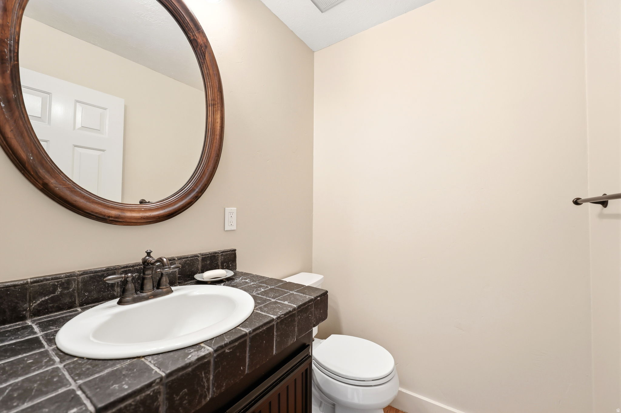 SOMERSET FARMS - Residential