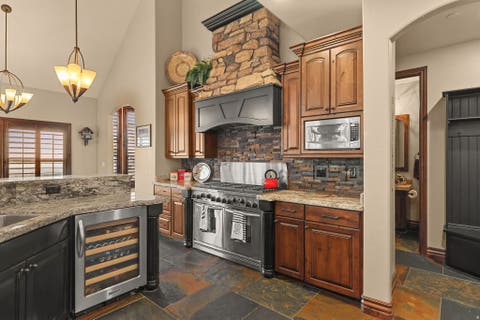 Tiny photo for 3150 E 25 S, Layton, UT 84040 (MLS # 2175793)
