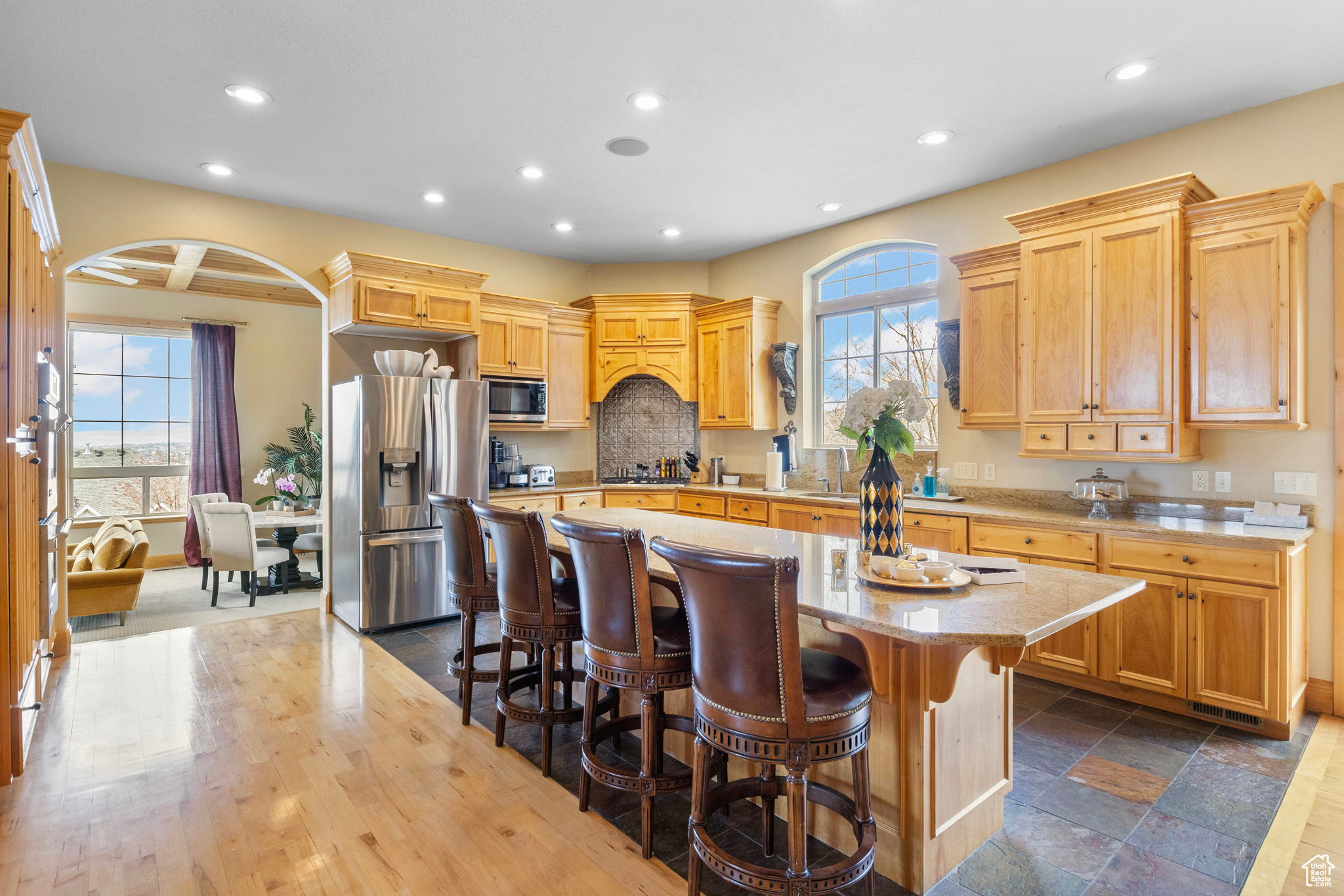 9008 N Forest Lake Cir, Cedar Hills, Utah image 20