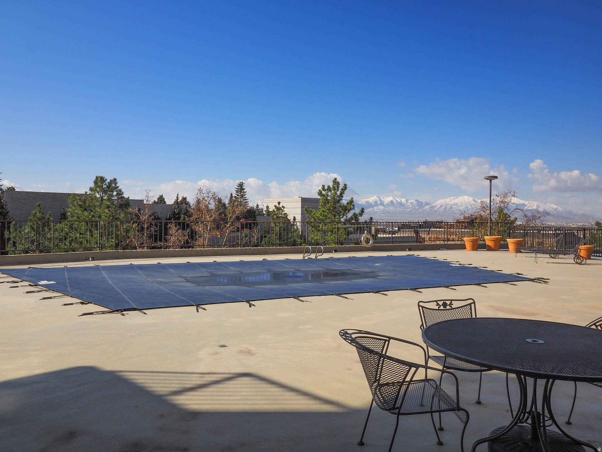 ZION SUMMIT - Residential