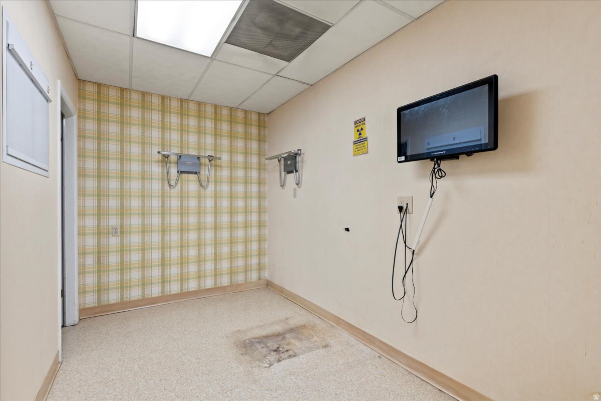 COLUMBIA SUB - Commercial Sale