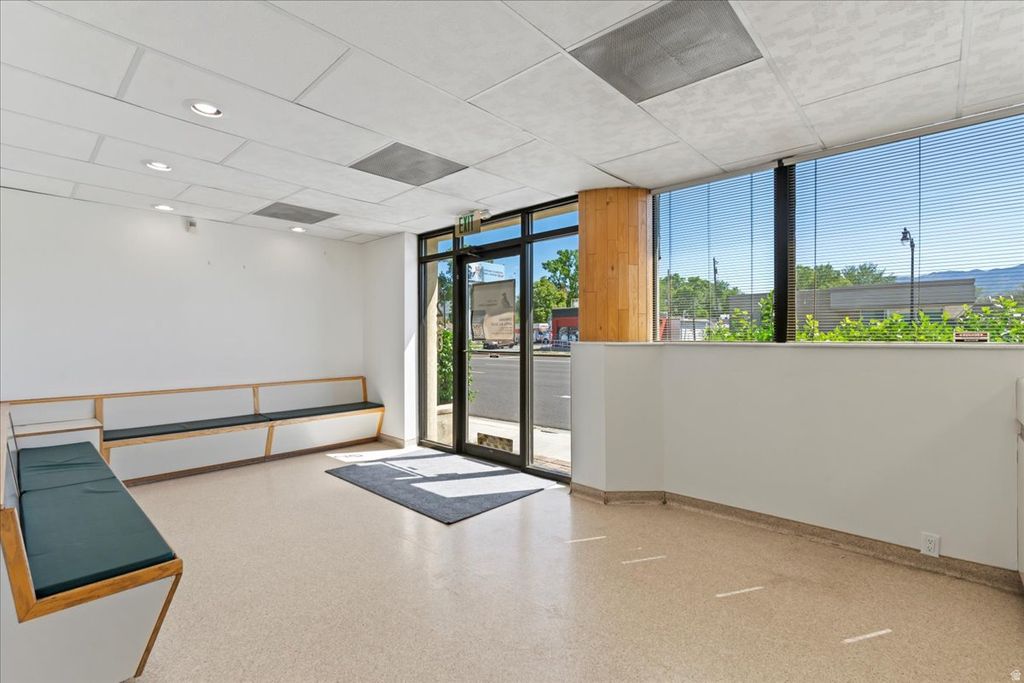 Photo of 1220 S STATE ST, Salt Lake City, UT 84111 (MLS # 2128832)