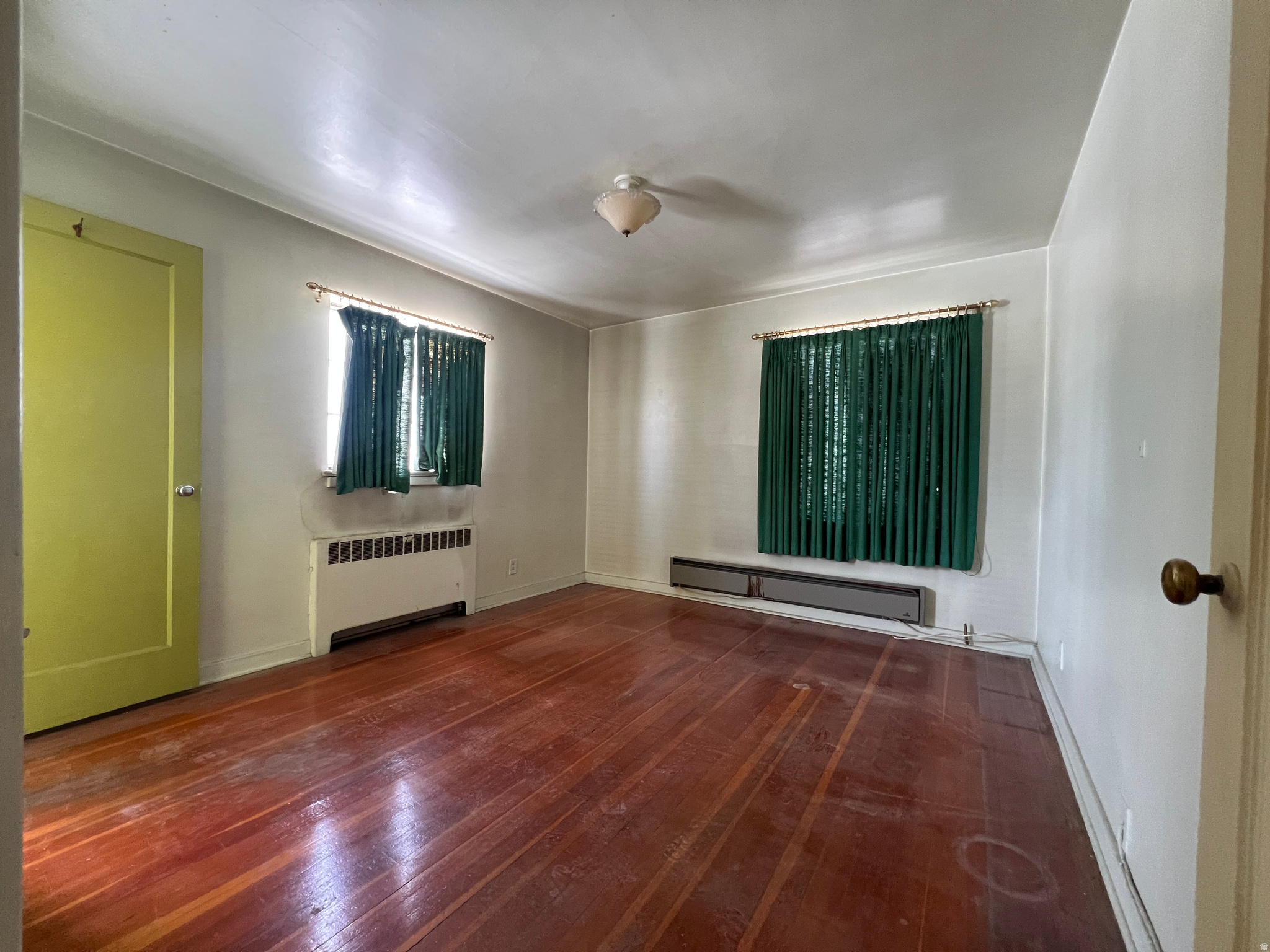 COLUMBIA SUB - Commercial Sale