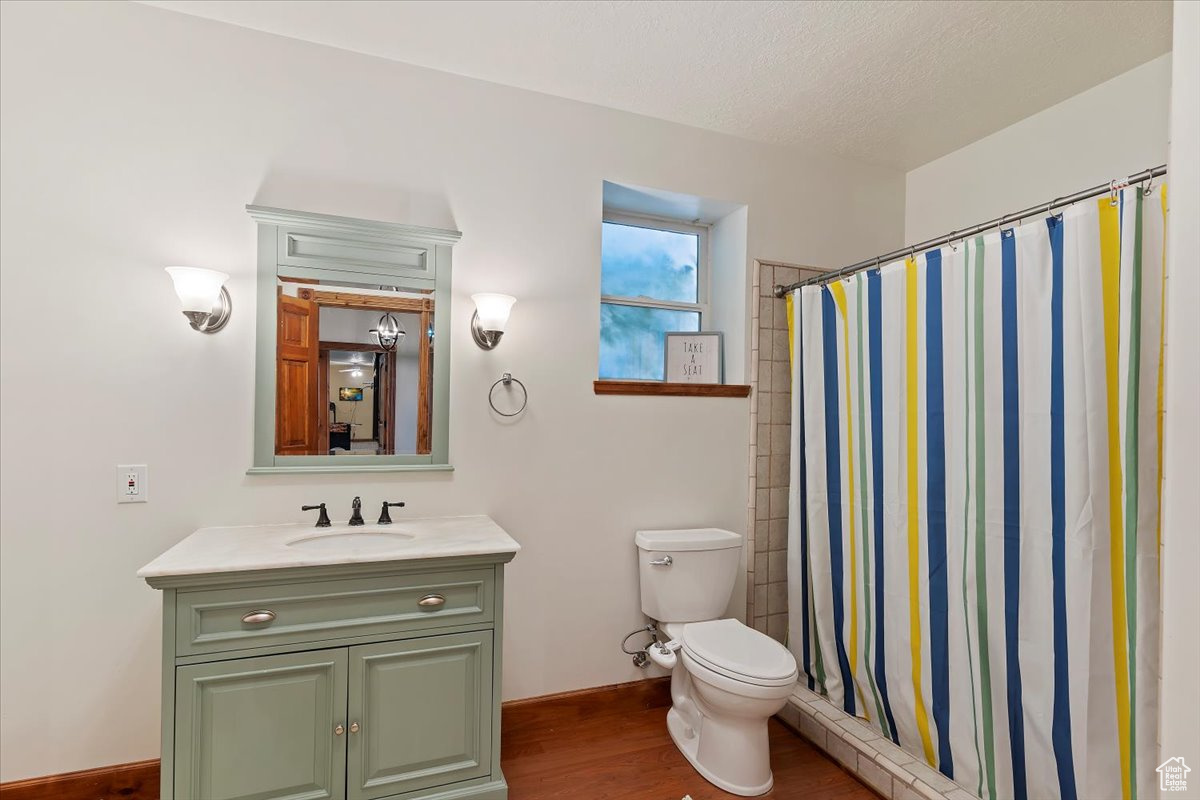 2112 E 200, Layton, Utah image 44