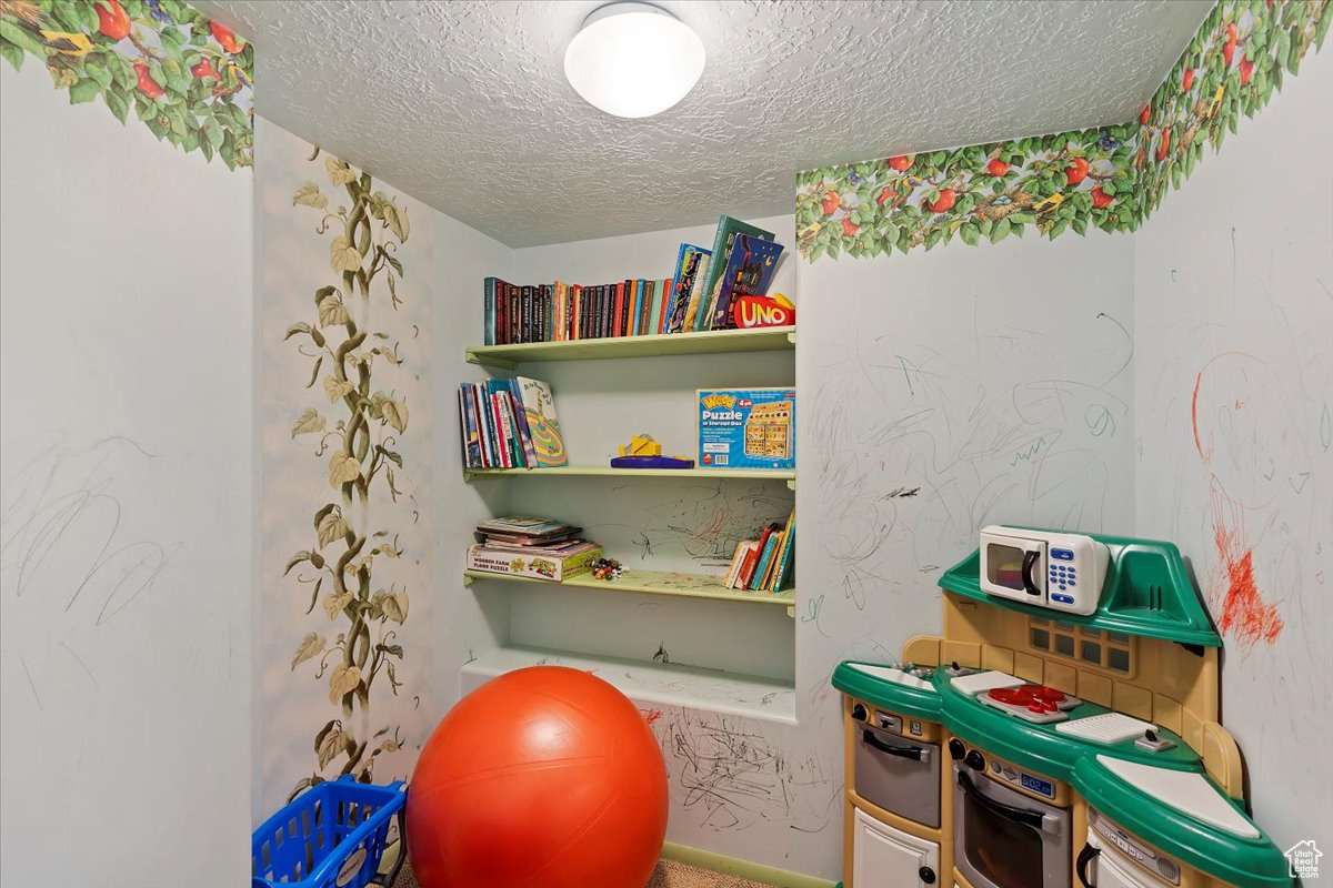 2112 E 200, Layton, Utah image 37