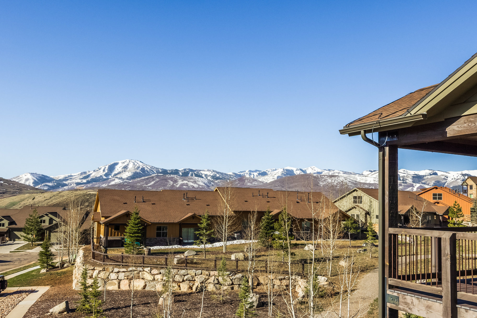 BLACK ROCK RIDGE - Residential