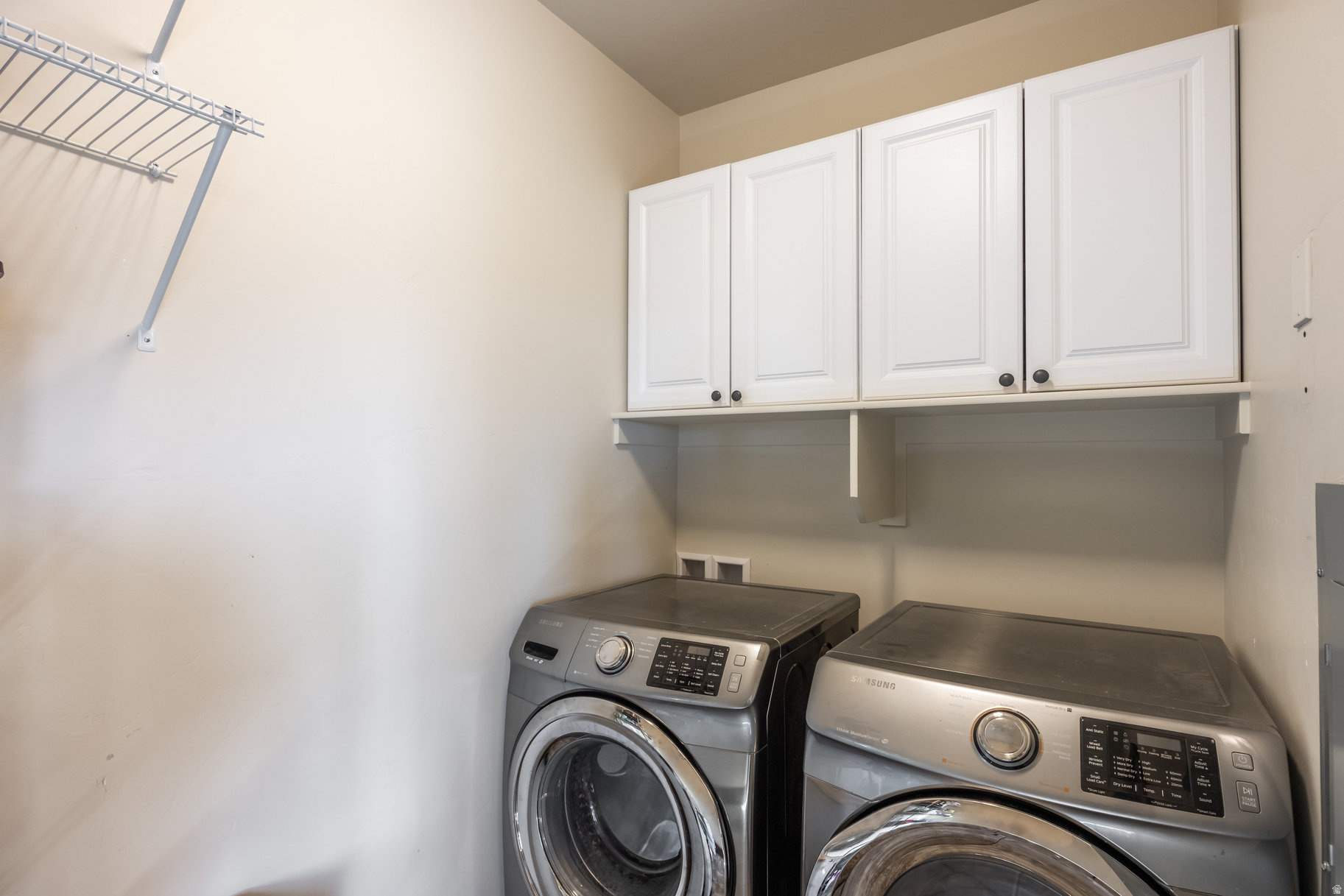 BLACK ROCK RIDGE - Residential