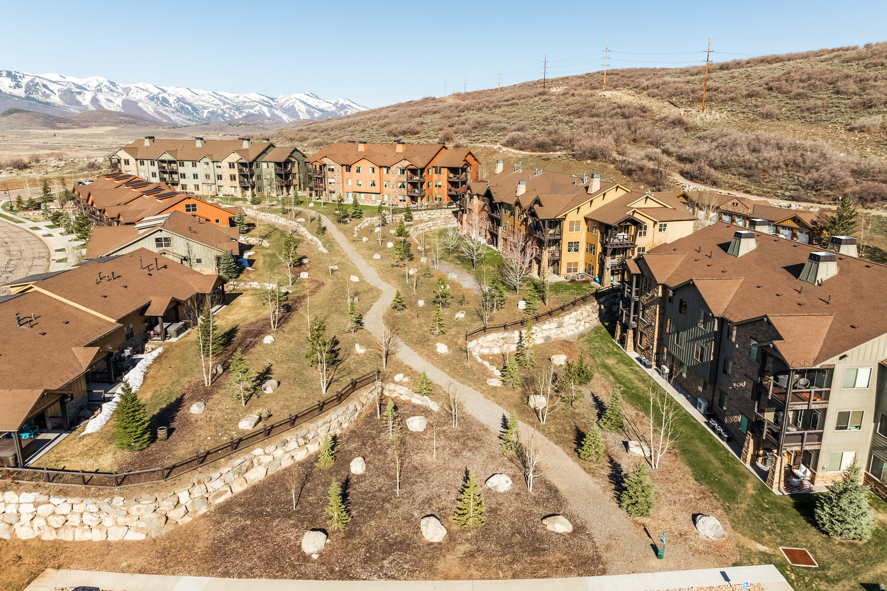 BLACK ROCK RIDGE - Residential