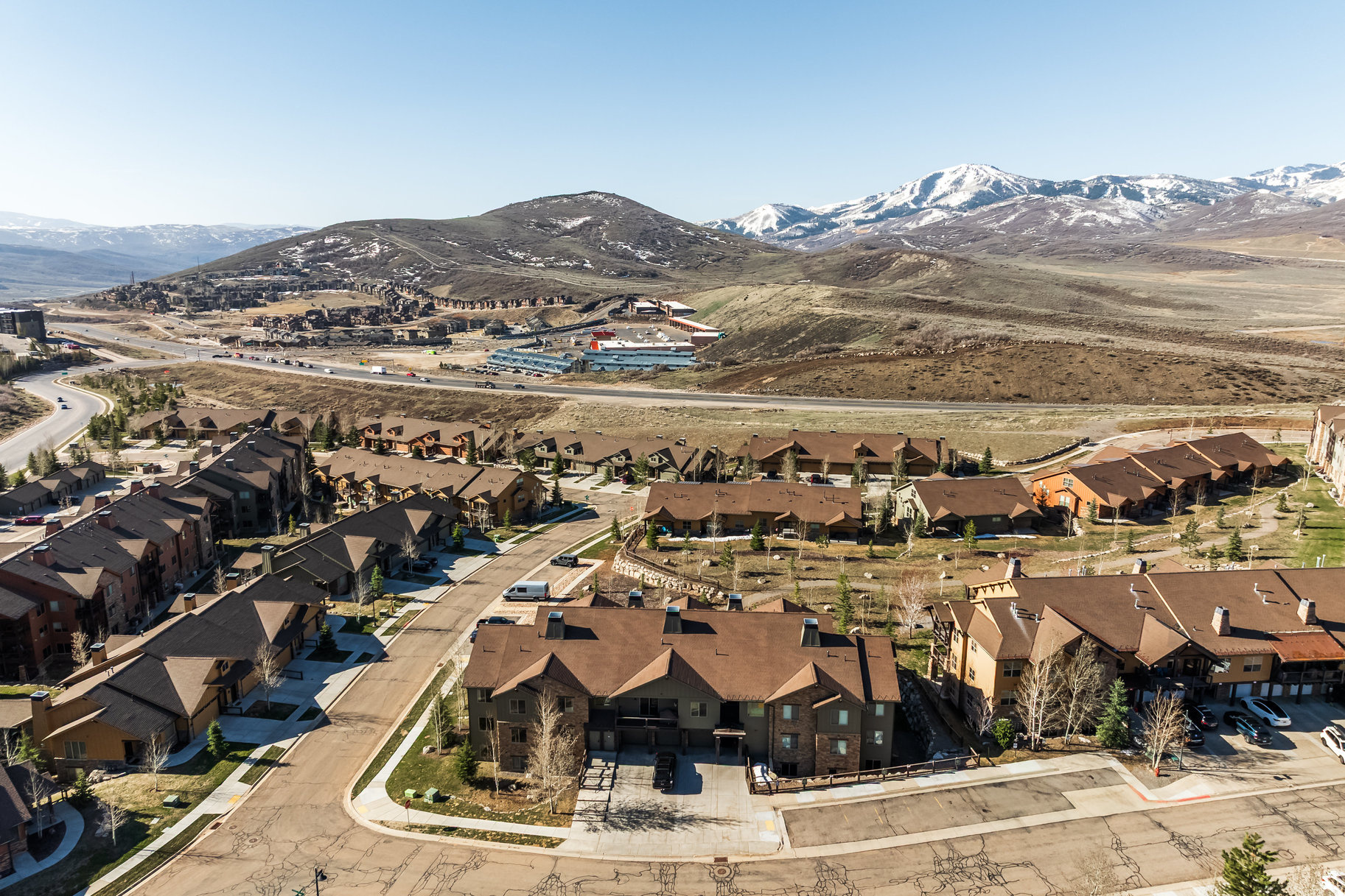 BLACK ROCK RIDGE - Residential