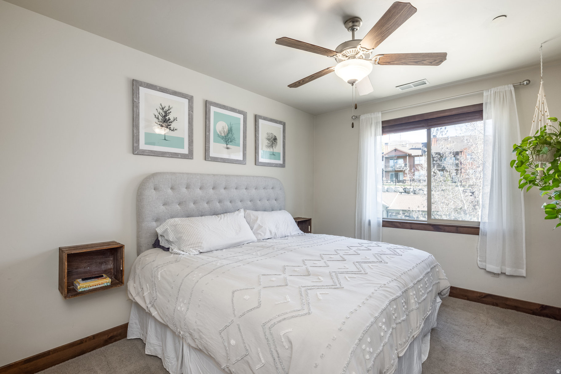 BLACK ROCK RIDGE - Residential