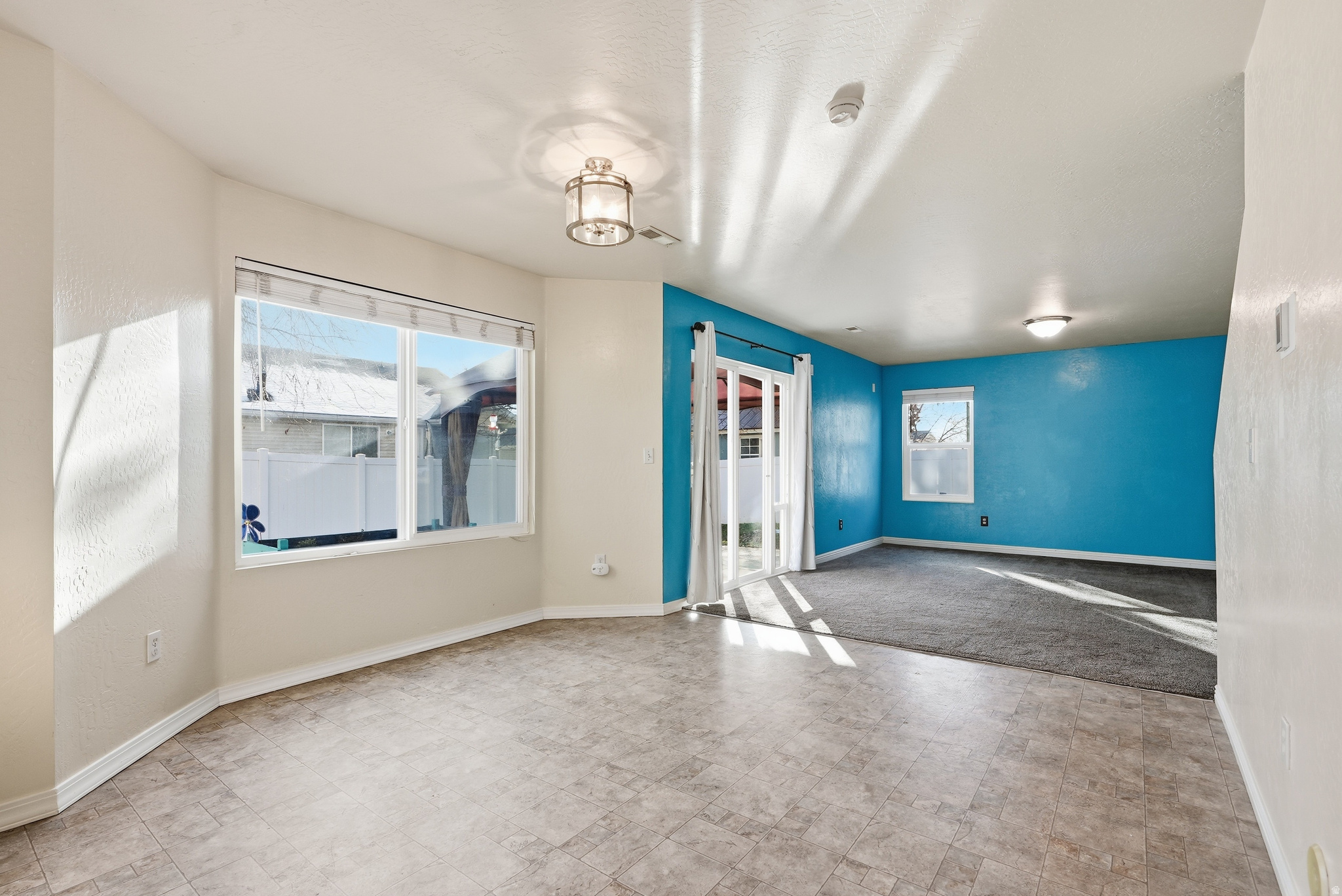 FOX HOLLOW - Residential