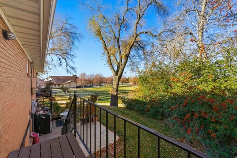 Tiny photo for 2569 E CANTERBURY LN, Cottonwood Heights, UT 84121 (MLS # 2125929)