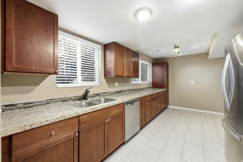 Tiny photo for 2569 E CANTERBURY LN, Cottonwood Heights, UT 84121 (MLS # 2125929)