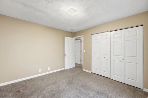Tiny photo for 2569 E CANTERBURY LN, Cottonwood Heights, UT 84121 (MLS # 2125929)