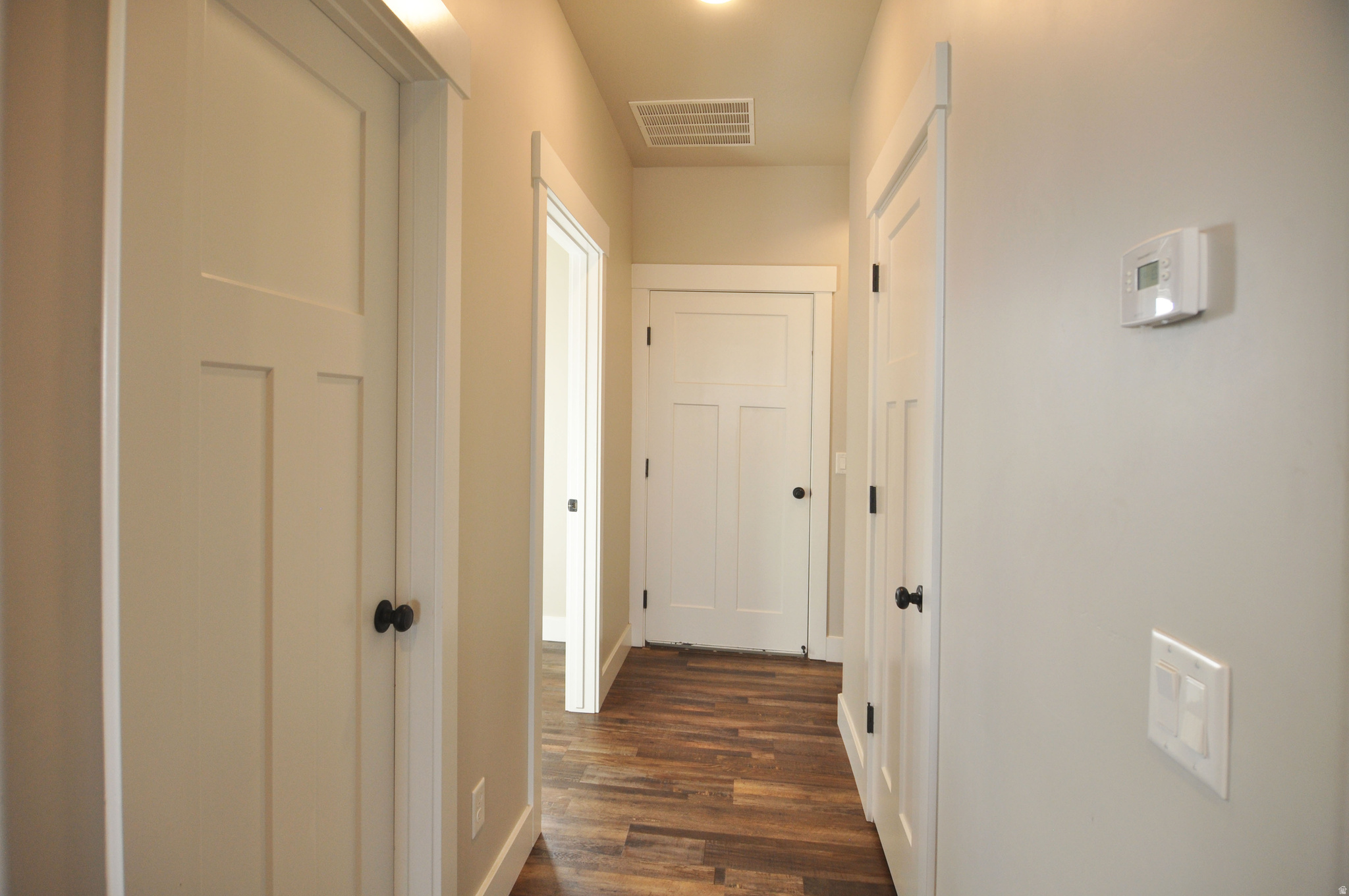 HENRY FLATS - Residential