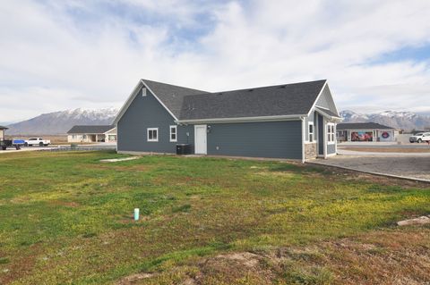 Tiny photo for 382 S 4350 W, Ogden, UT 84404 (MLS # 2126888)