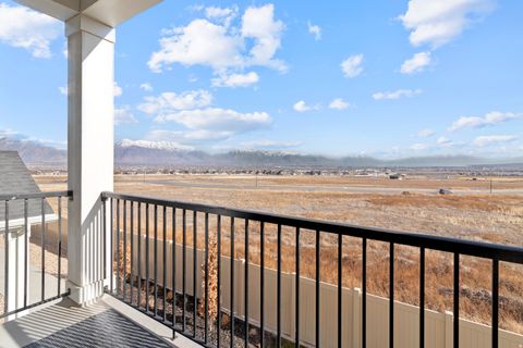 Tiny photo for 947 W CORAL CHARM WAY #K201, Saratoga Springs, UT 84045 (MLS # 2135820)