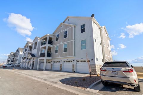 Tiny photo for 947 W CORAL CHARM WAY #K201, Saratoga Springs, UT 84045 (MLS # 2135820)