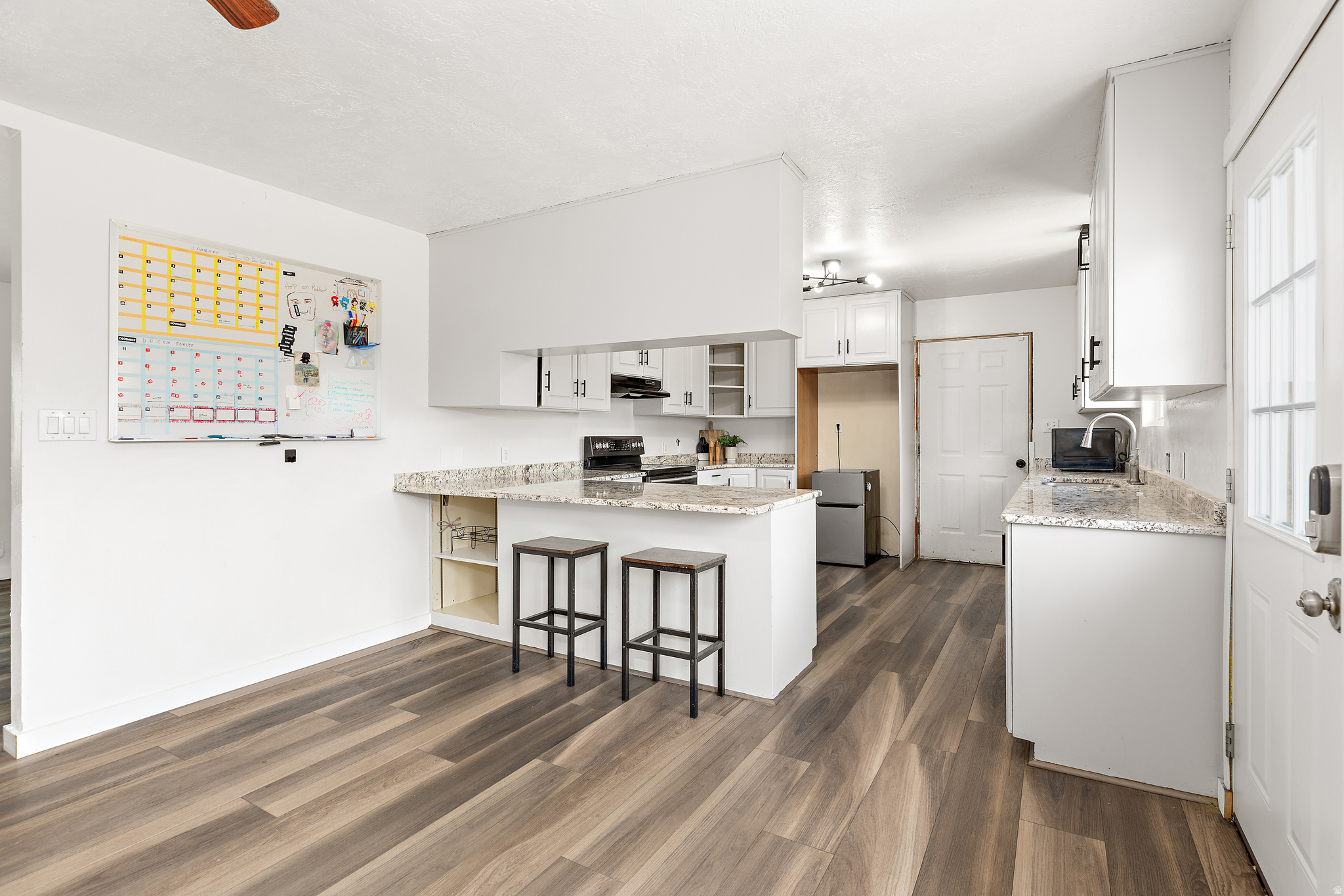 LELAND PARK - Residential