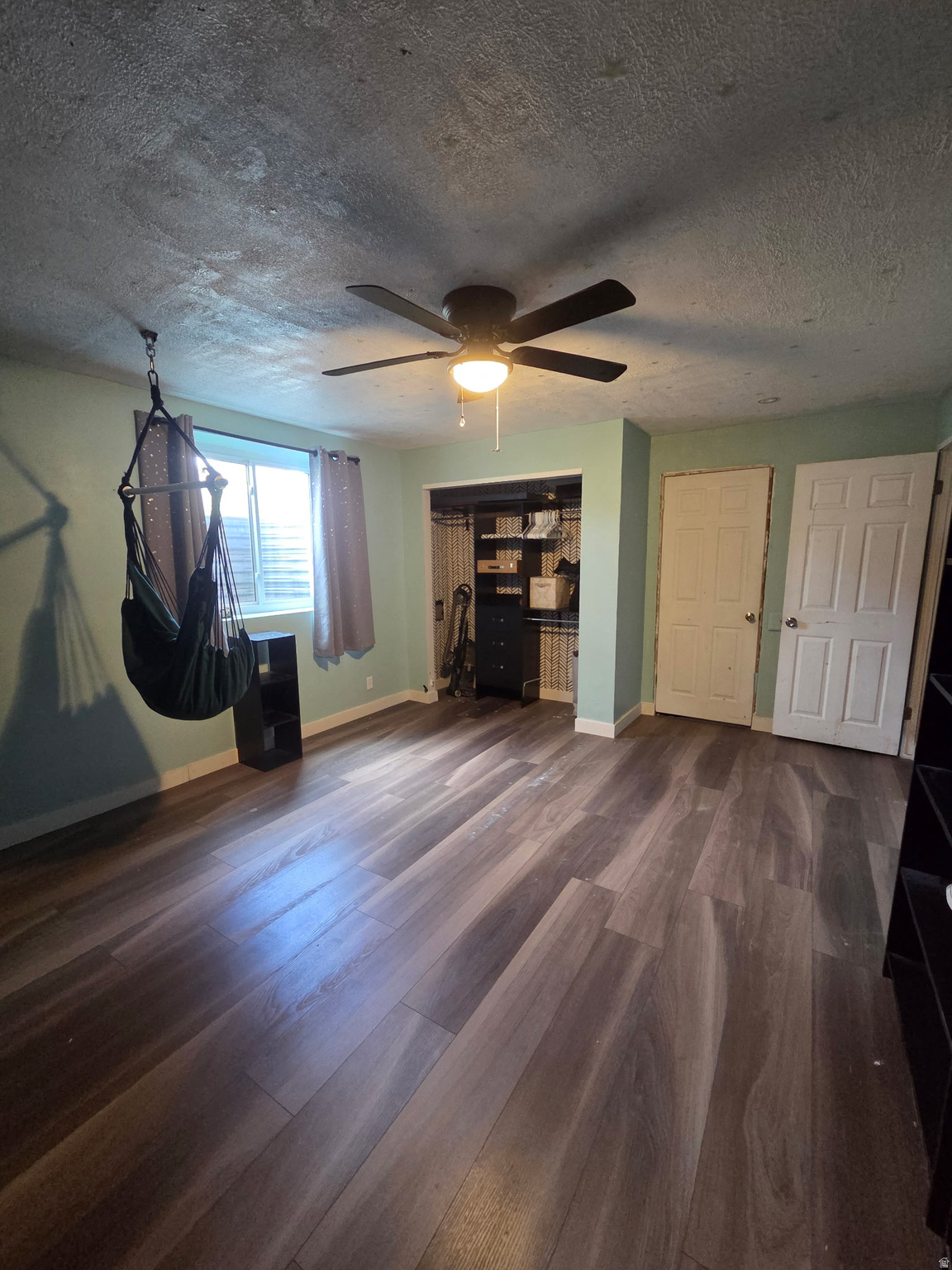 LELAND PARK - Residential