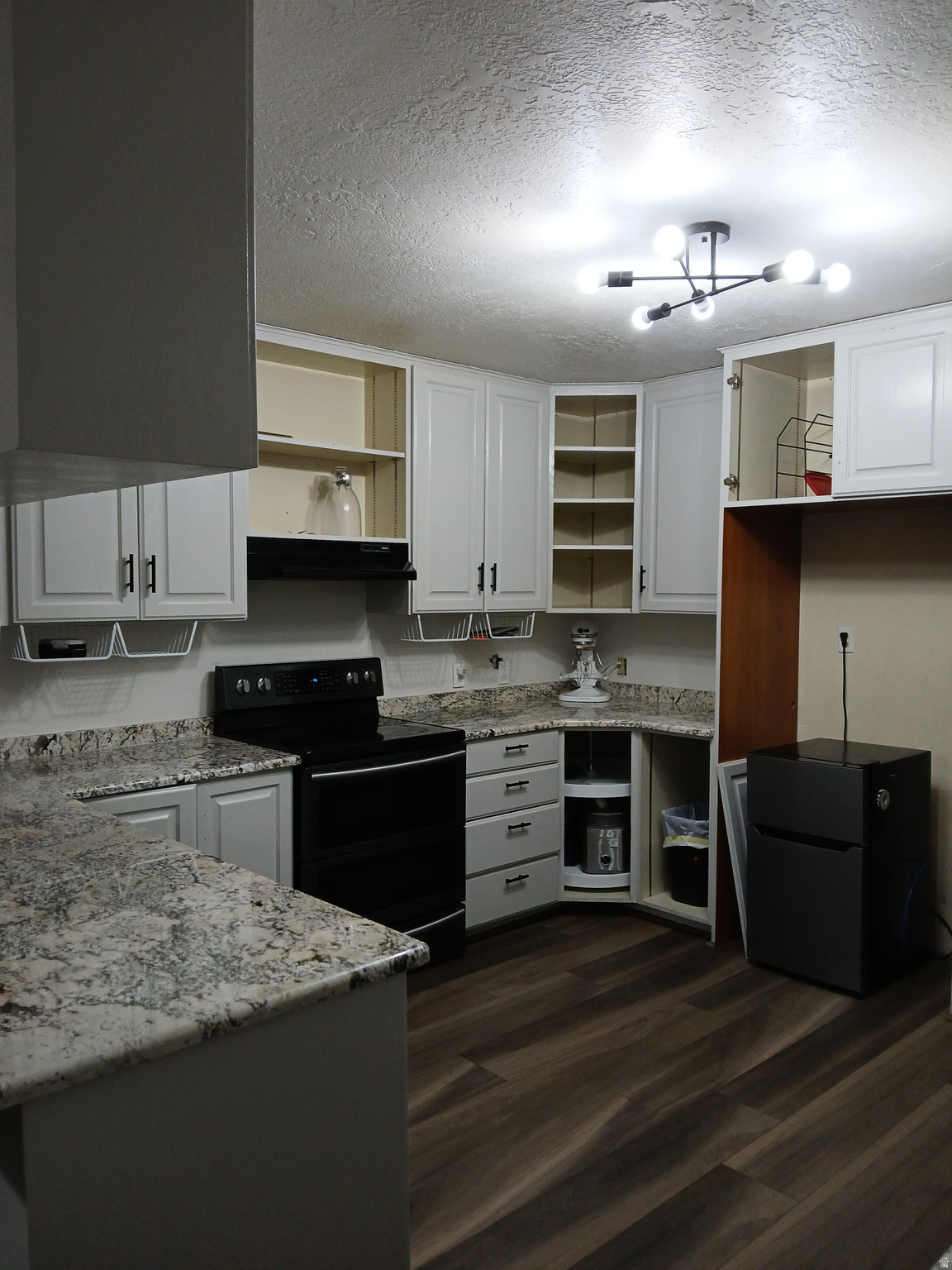 LELAND PARK - Residential