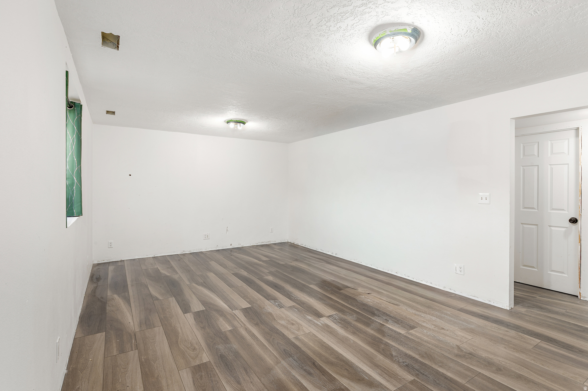LELAND PARK - Residential