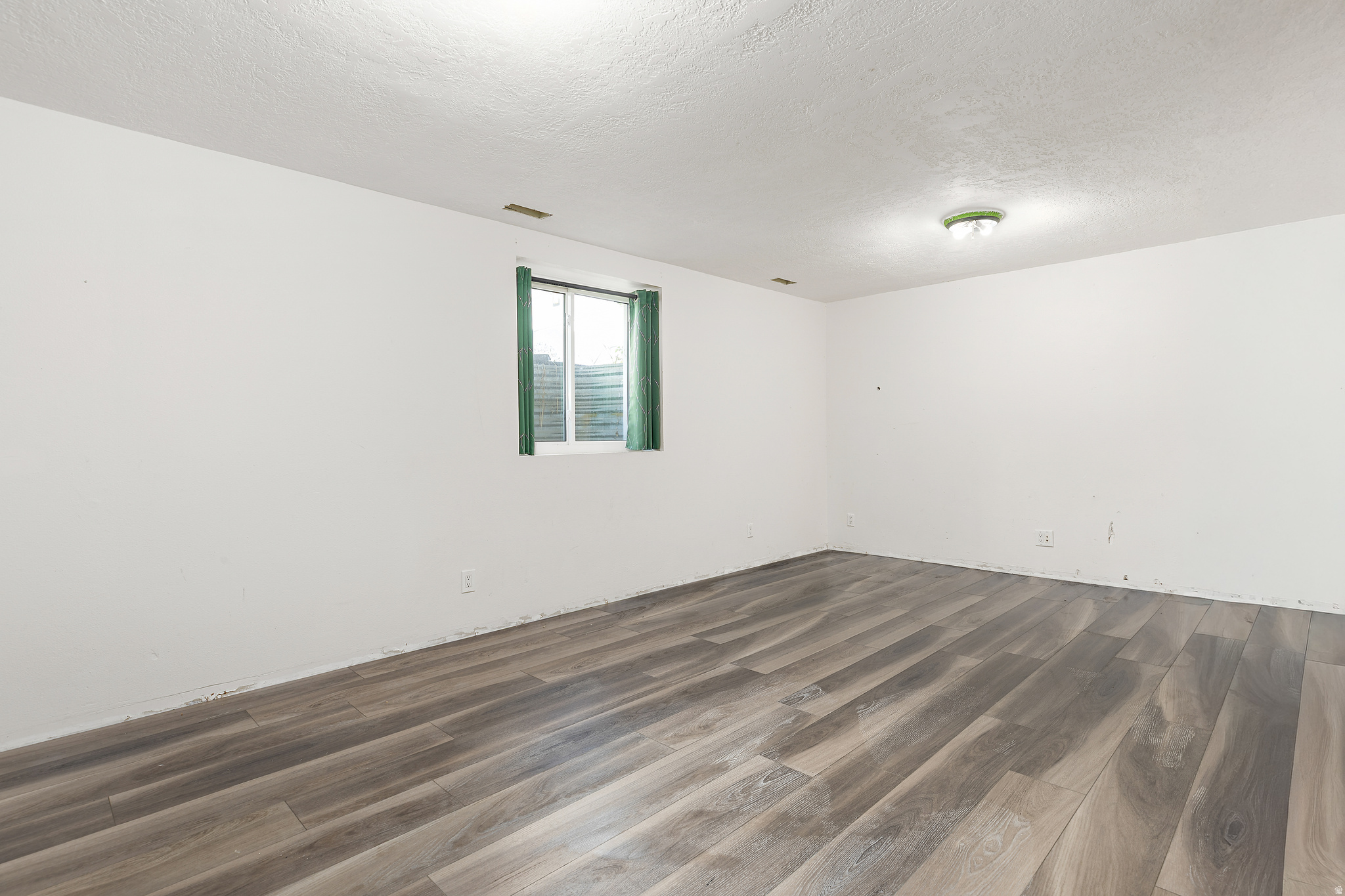 LELAND PARK - Residential