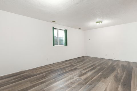 Tiny photo for 386 S 800 E, Orem, UT 84097 (MLS # 2153277)
