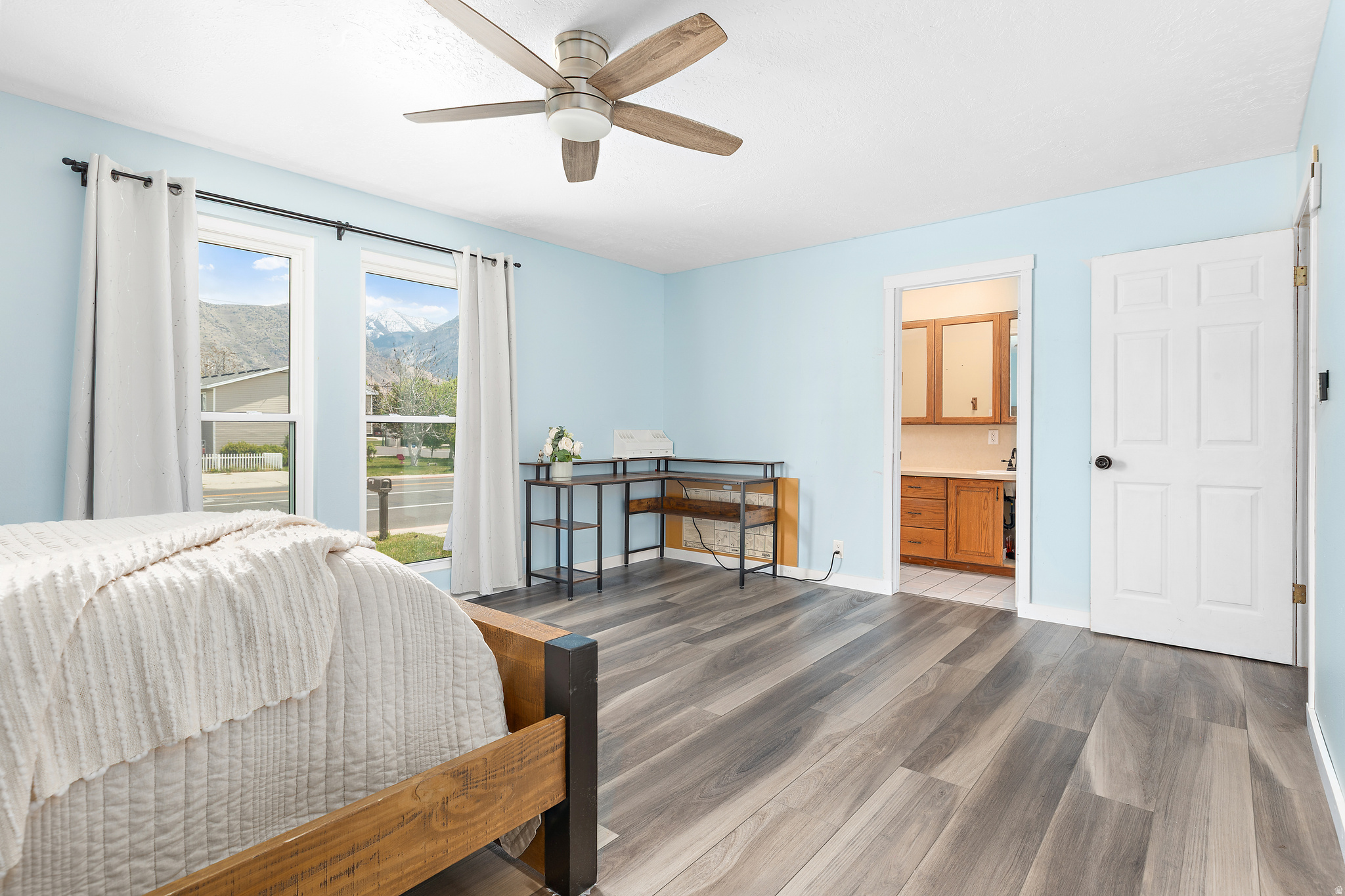 LELAND PARK - Residential