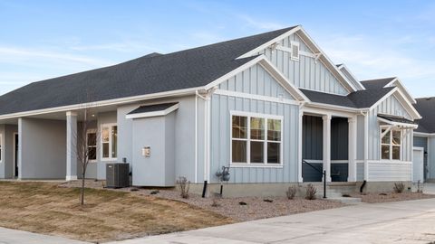 Tiny photo for 531 N LEGEND WAY #B, Mapleton, UT 84664 (MLS # 2123318)