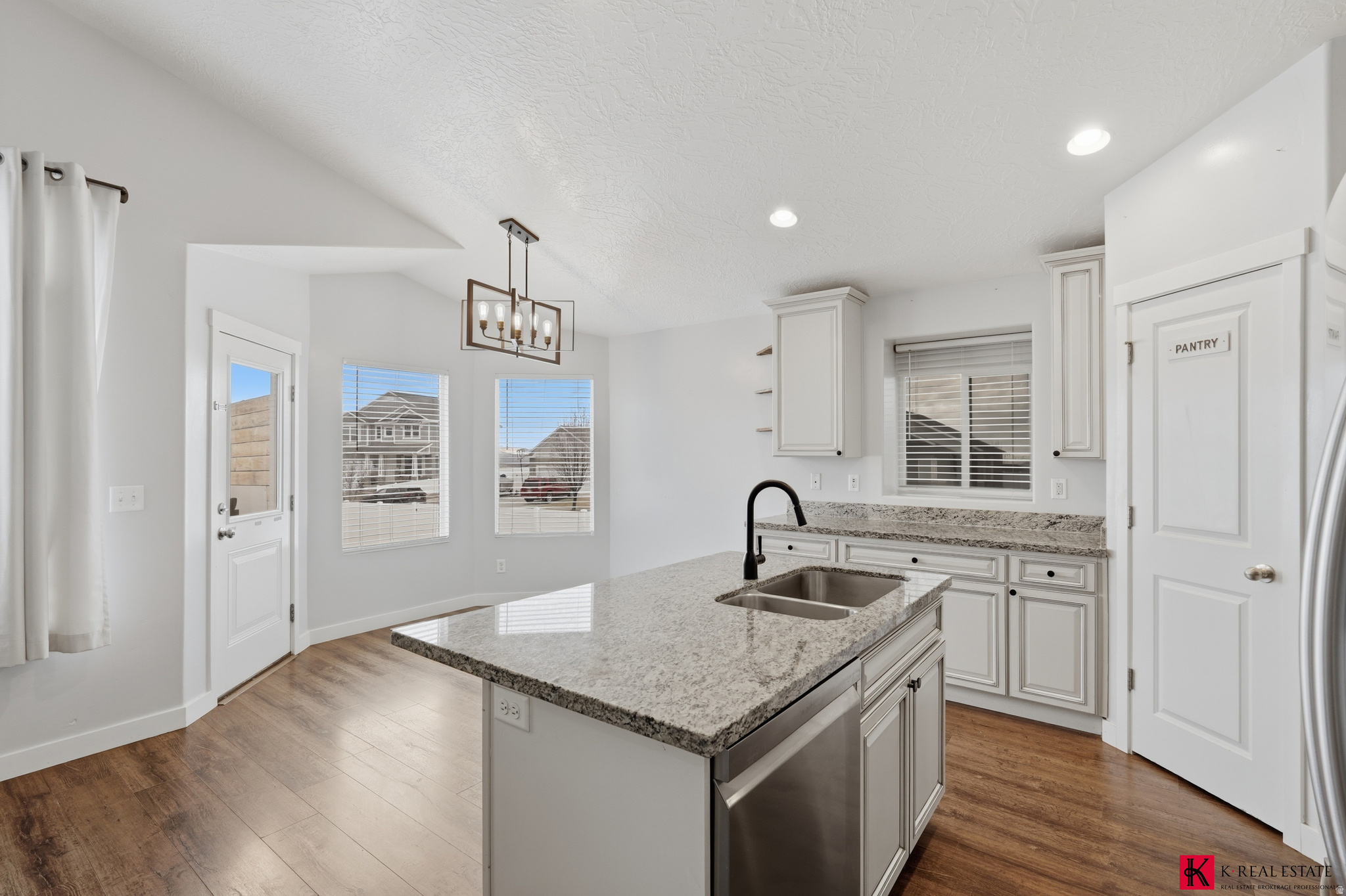 COPPER CANYON - Residential