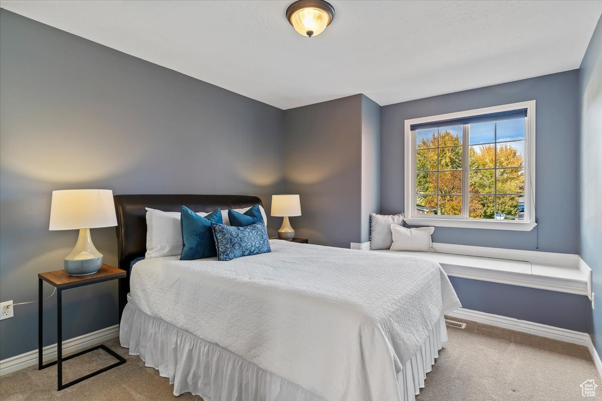 ANTELOPE HILLS - Residential