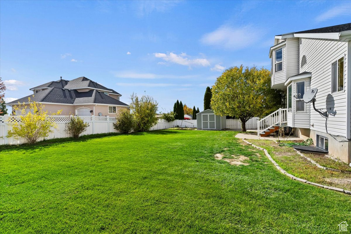 ANTELOPE HILLS - Residential