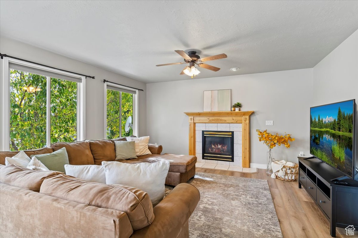 ANTELOPE HILLS - Residential