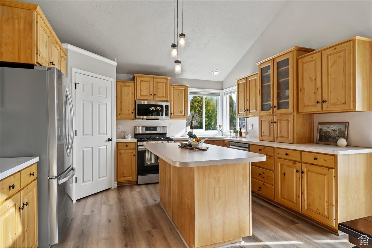 ANTELOPE HILLS - Residential