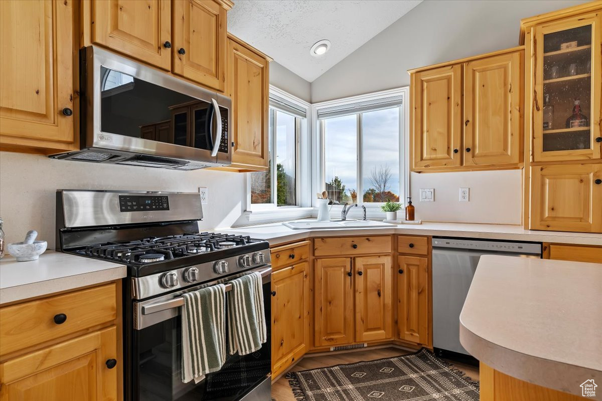 ANTELOPE HILLS - Residential