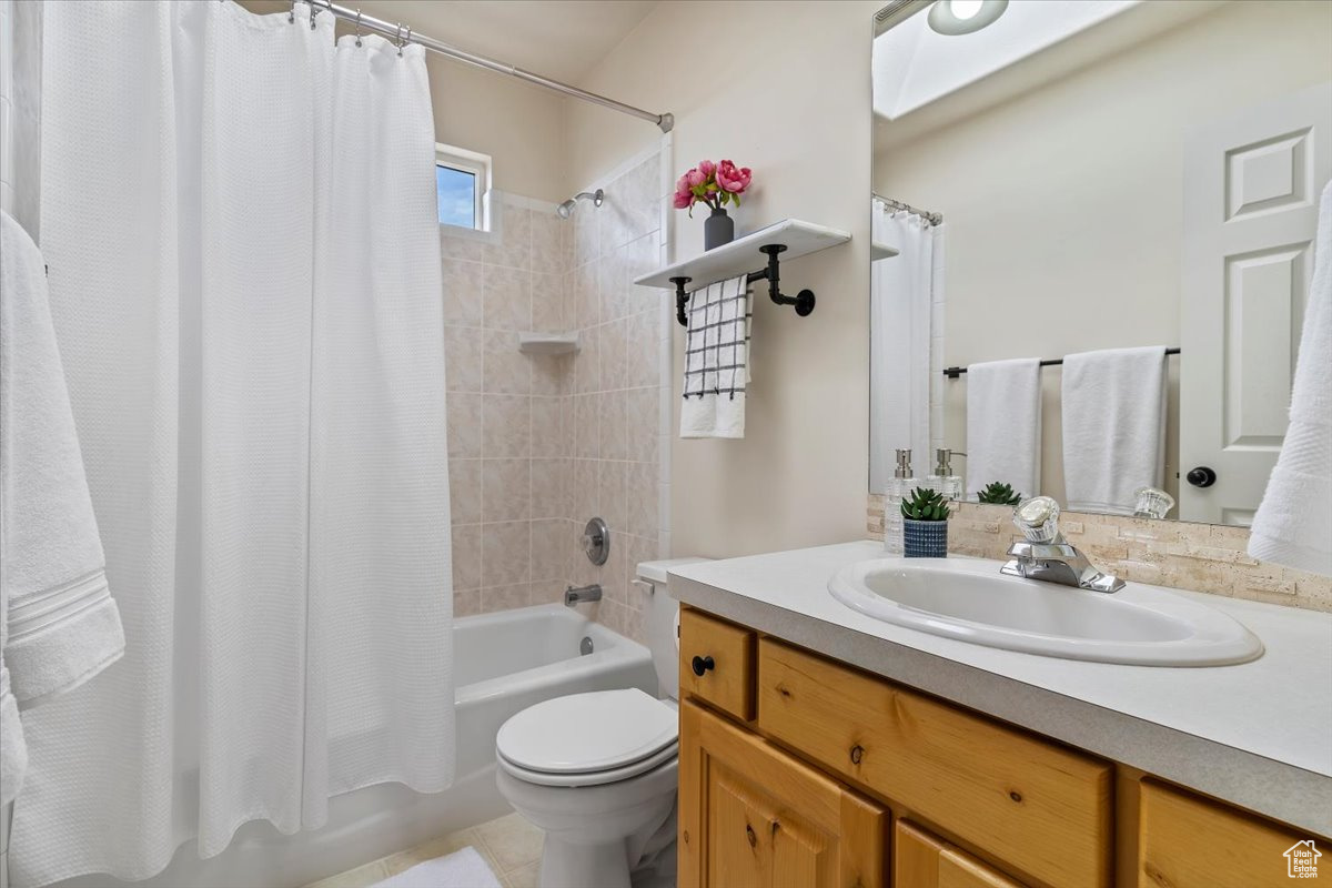 ANTELOPE HILLS - Residential